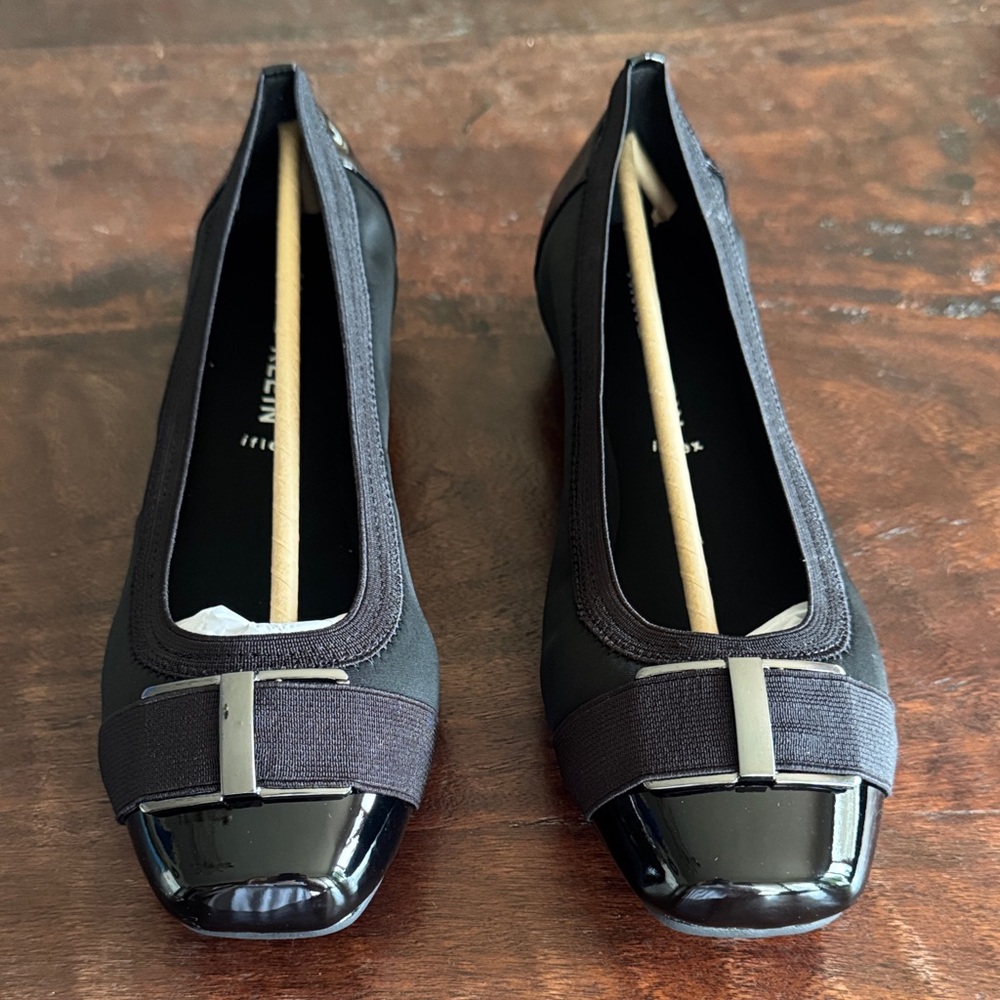 Anne Klein Black Square-Toe Ballet Flats with Patent Cap and Bow Accent